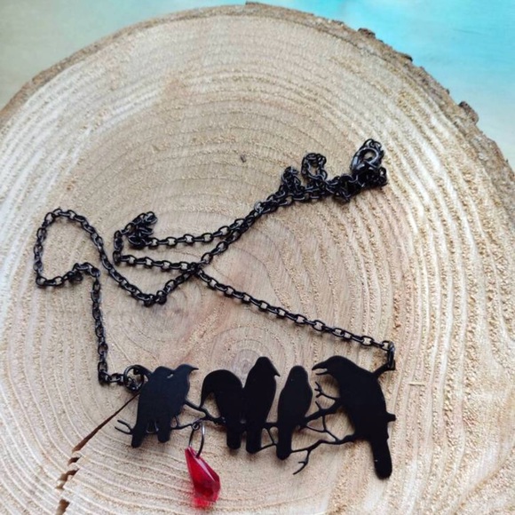 “Raven” Edgar Poe Perched Crows Birds Blood Droplet Macabre Gothic Grim Necklace - Picture 7 of 16